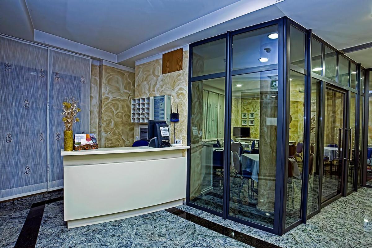 Hostal Stop Cantalejo Bagian luar foto