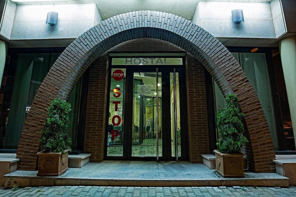 Hostal Stop Cantalejo Bagian luar foto