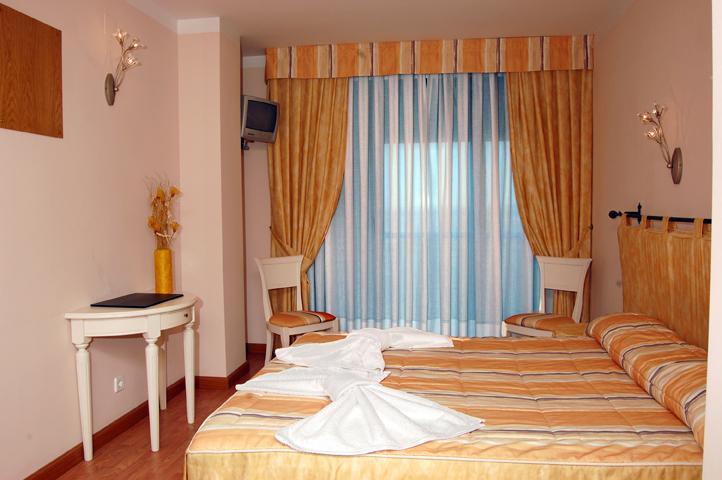 Hostal Stop Cantalejo Ruang foto