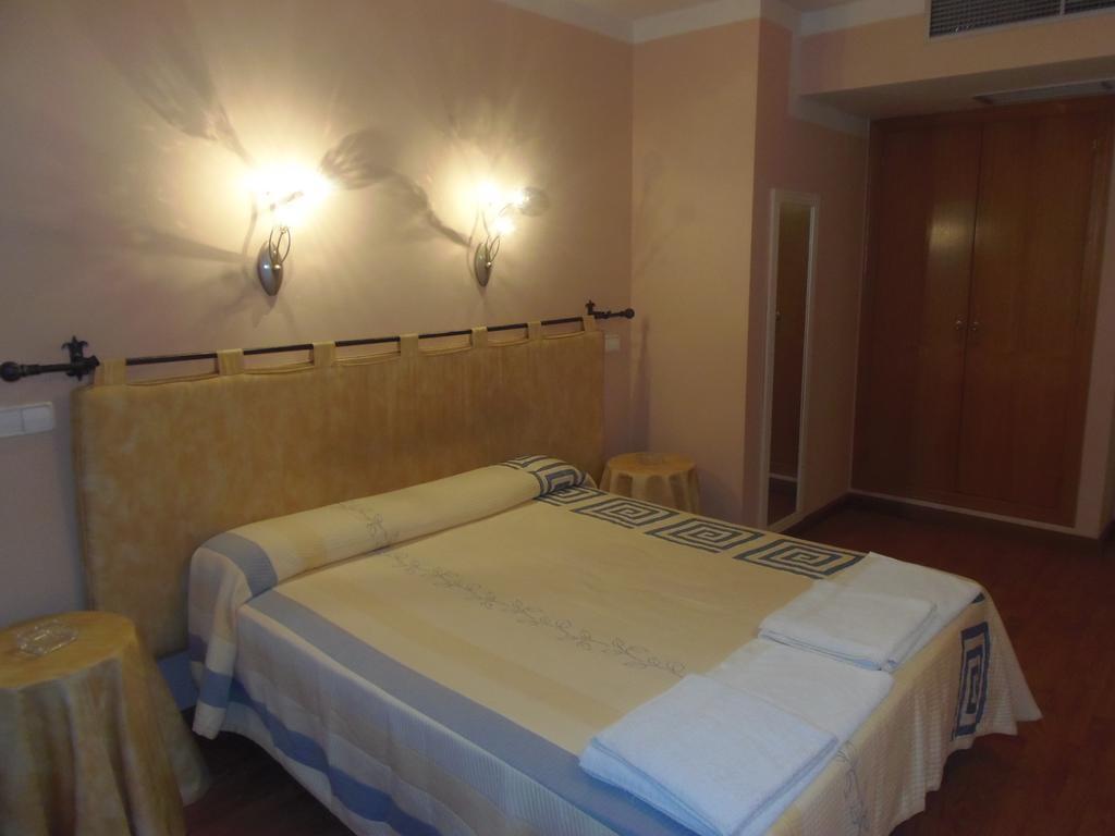 Hostal Stop Cantalejo Ruang foto